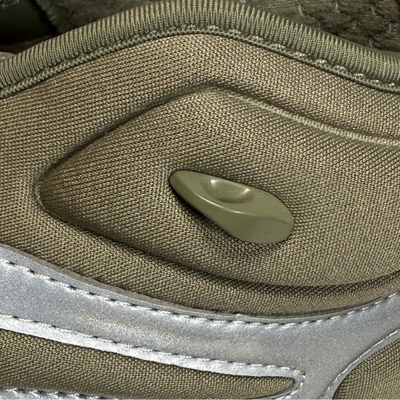 Adidas Unisex Yeezy 032 GSG TRShoes - Size 9.5- 032C HiRes StoneGreen - FY5376 - Picture 11 of 16